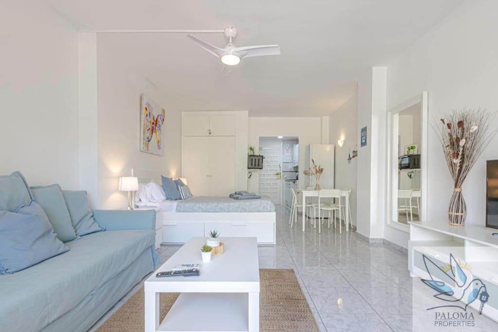 Wonderful Suite In Benal Beach ベナルマデナ エクステリア 写真