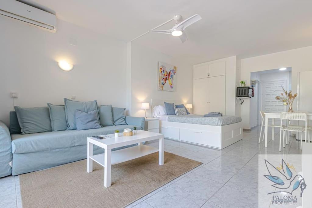 Wonderful Suite In Benal Beach ベナルマデナ エクステリア 写真
